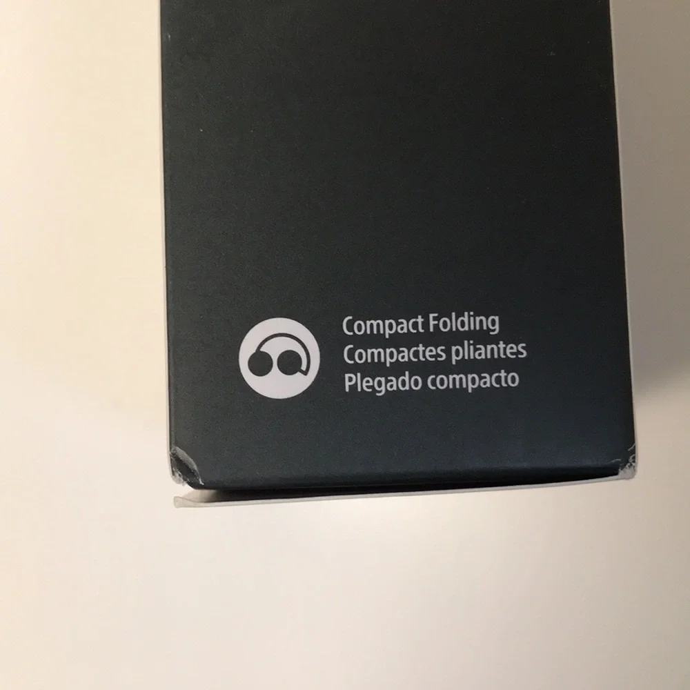 NIP Sony MDR-ZX110